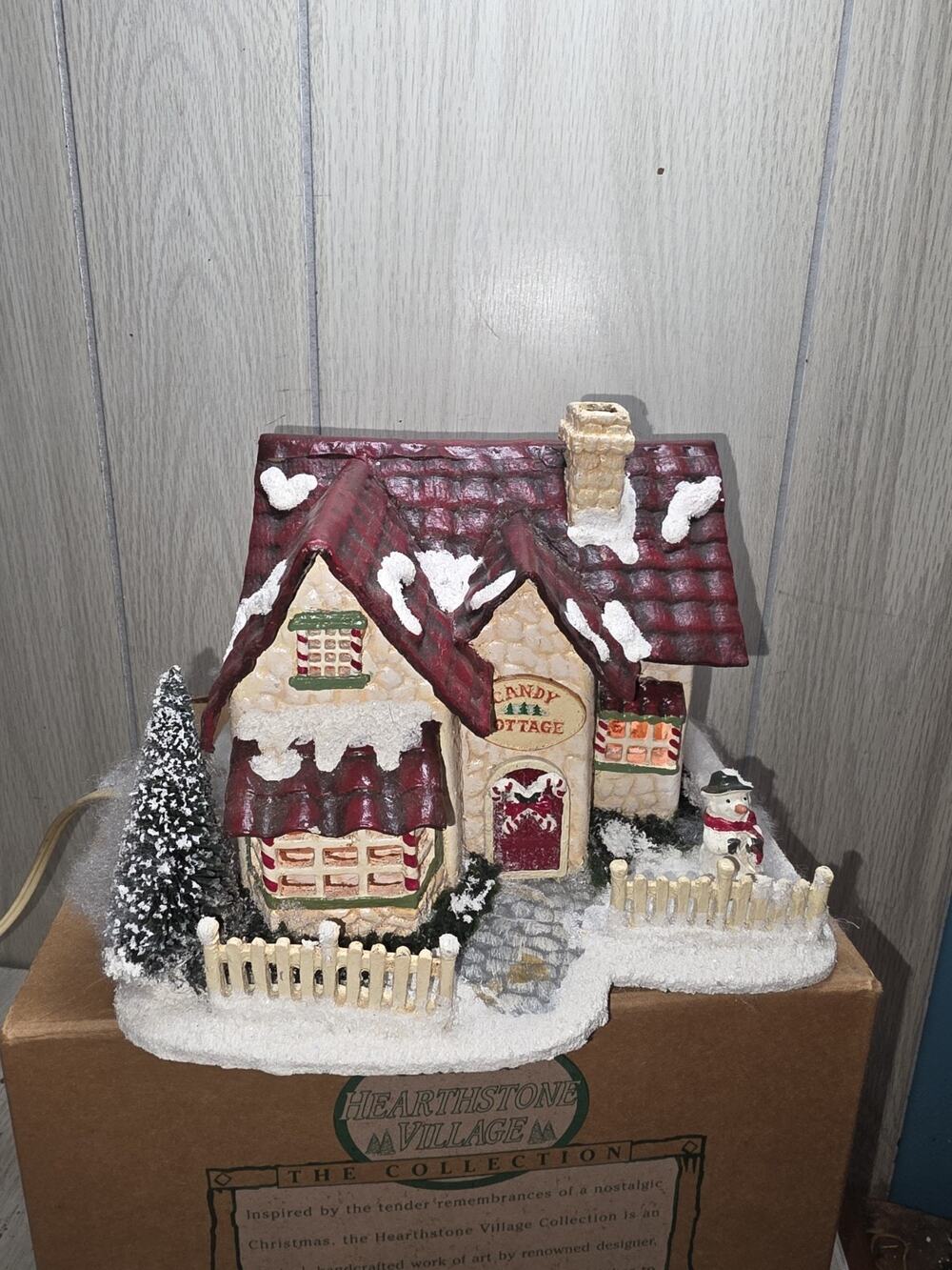 Vtg 1992 Hearthstone Candy Cottage Village House Light Up Christmas Silvestri